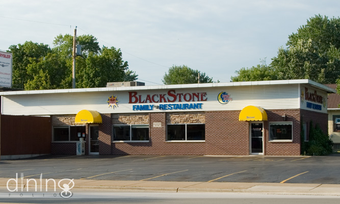 Black Stone Family Restaurant Green Bay Wi Exterior Photo